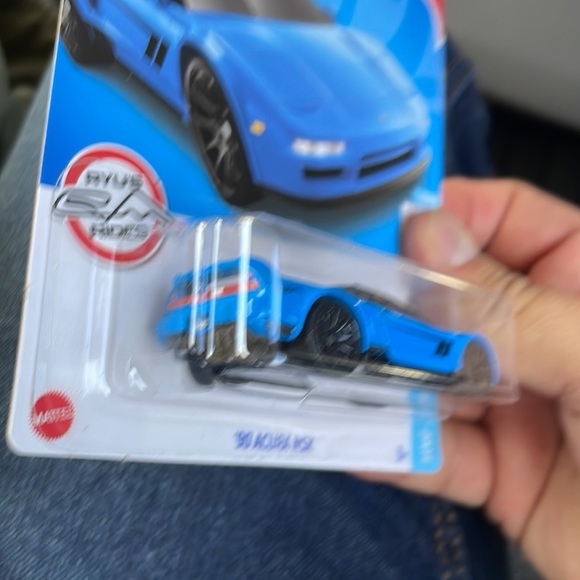 Hot Wheels - Picture 3 of 3